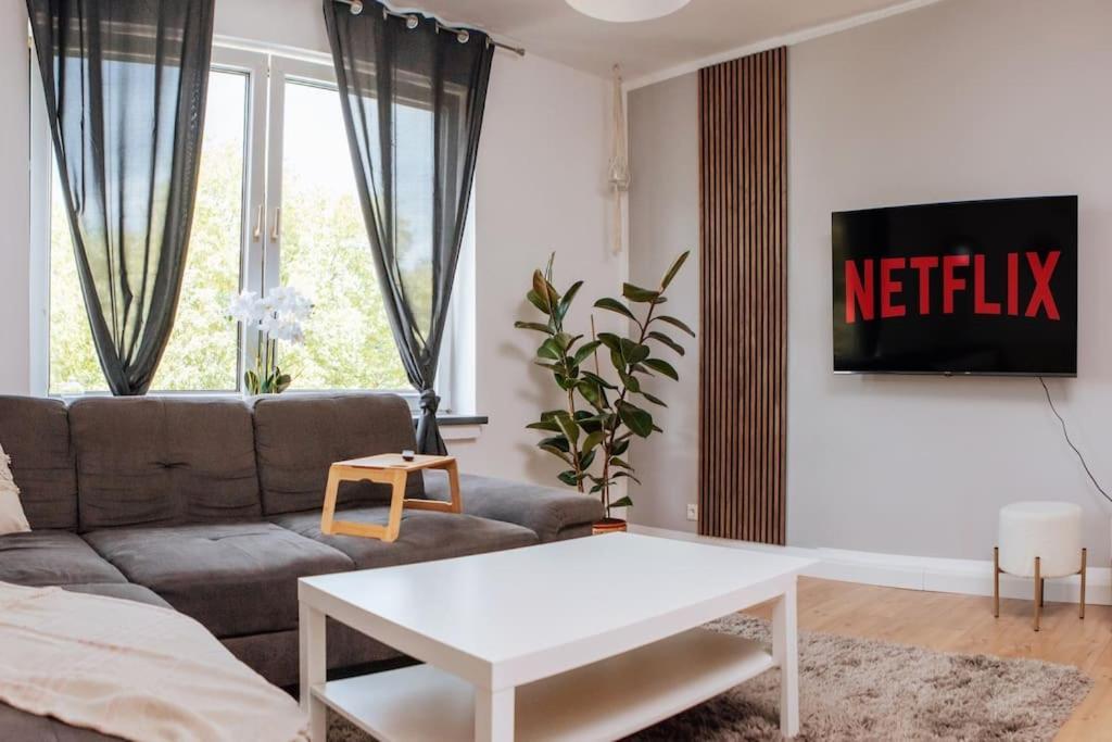 Sunny & Cozy - Netflix - Wifi - City - 4 Person Essen Bagian luar foto